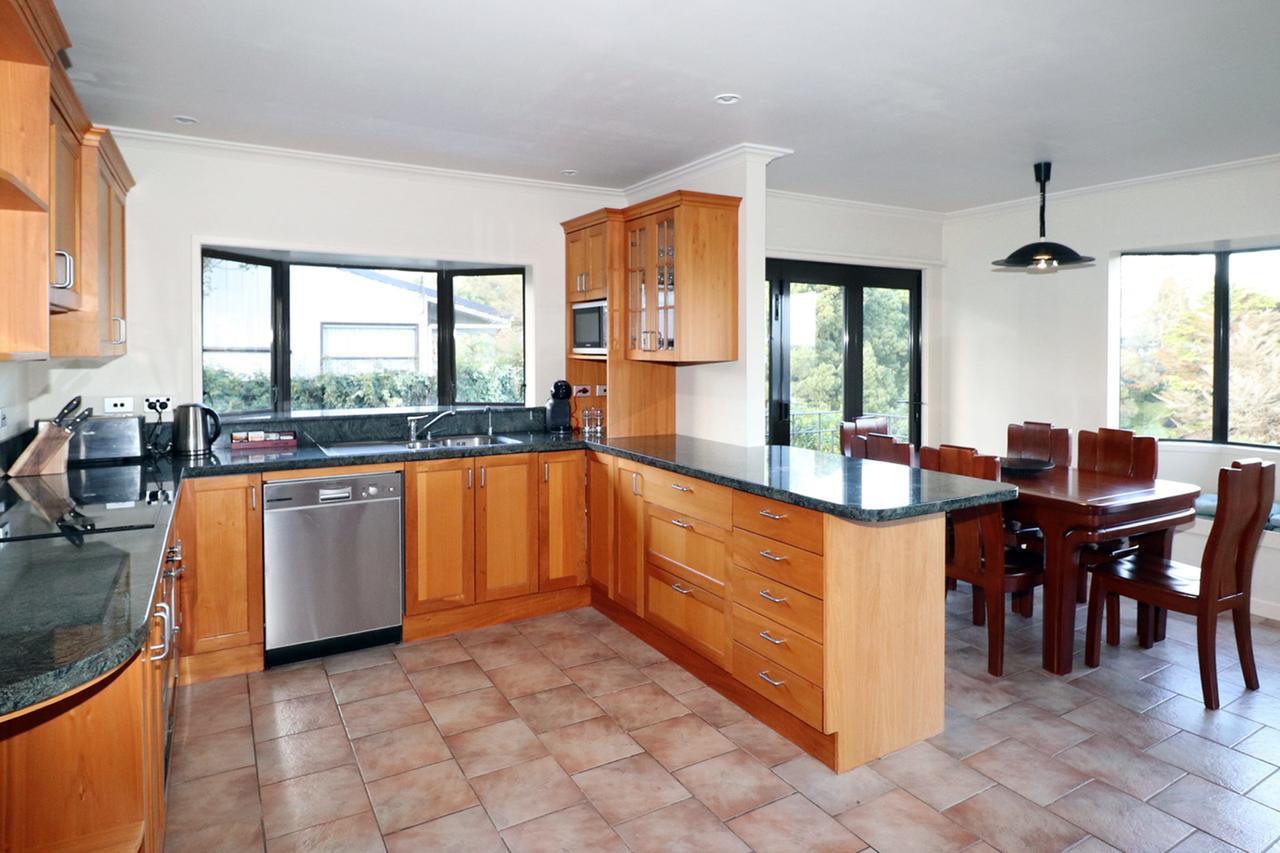 Luxury Country Views In Riverlea Hamilton Esterno foto